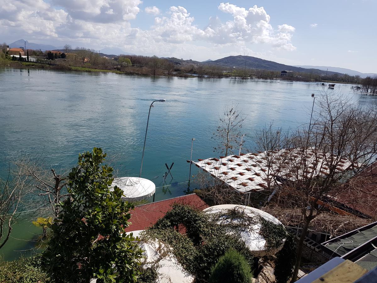 Hotel Vataksi Shkoder Exterior photo